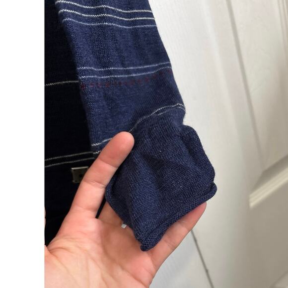 Smartwool Merino Wool Blend Blue Striped V-Neck Sweater Medium - Picture 3 of 10